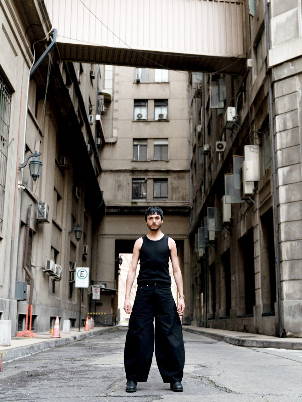 Full Black Jeans